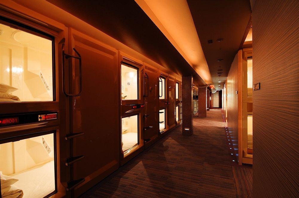 Capsule Inn Ōsaka Eksteriør bilde