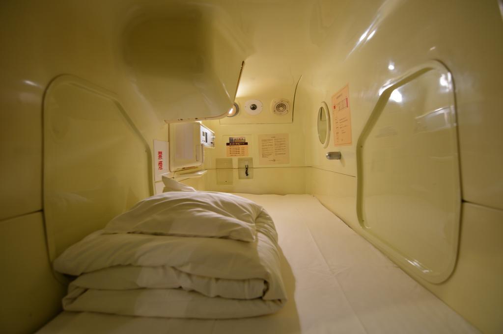 Capsule Inn Ōsaka Eksteriør bilde