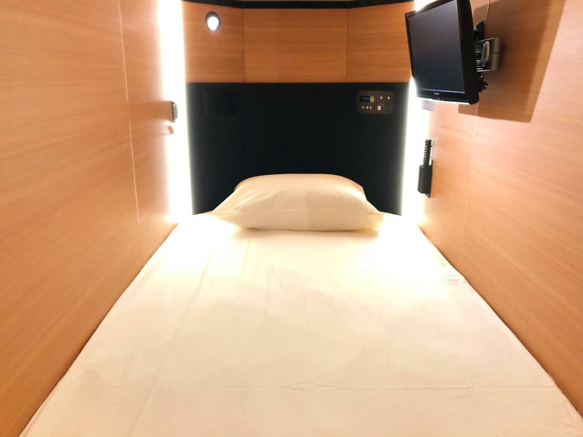 Capsule Inn Ōsaka Eksteriør bilde