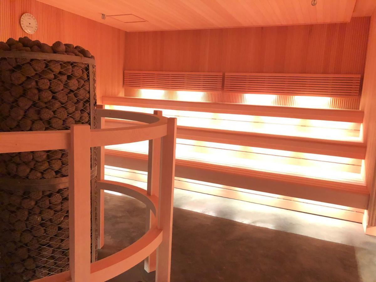 Capsule Inn Ōsaka Eksteriør bilde
